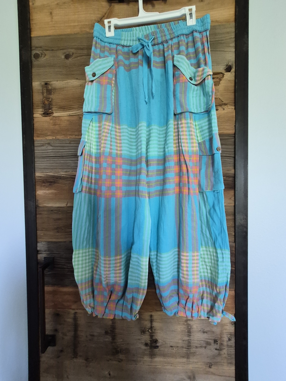 NWT Free People Aqua Multi Plaid Wide-Leg Cargo Pants Size SMALL Sold Out Online - Picture 6 of 8